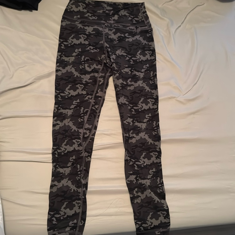 CRZ camo leggings